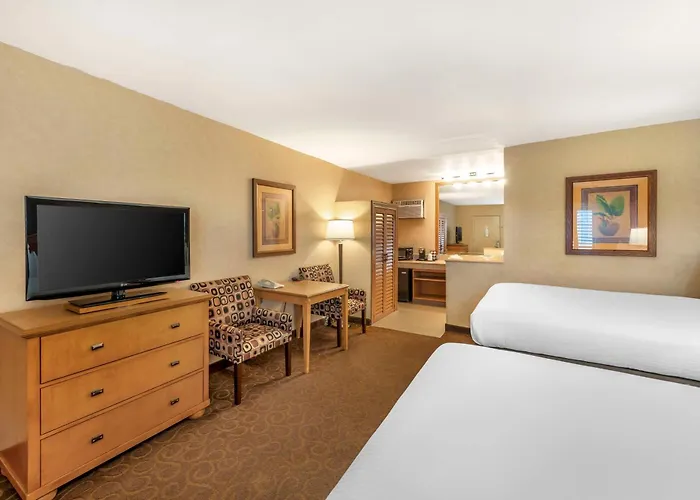 Best Western Plus Pavilions